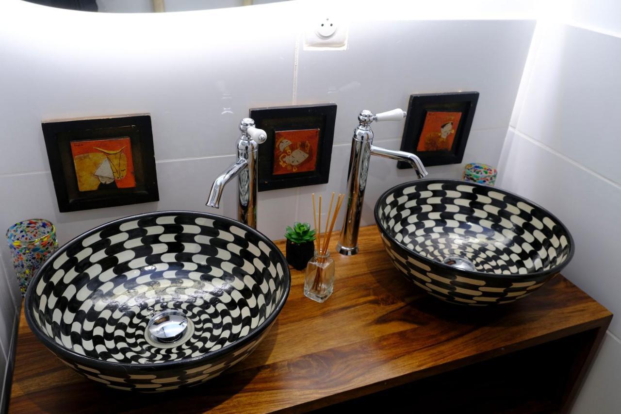 Bed and Breakfast Le Loft De La Grange Arles Exterior foto